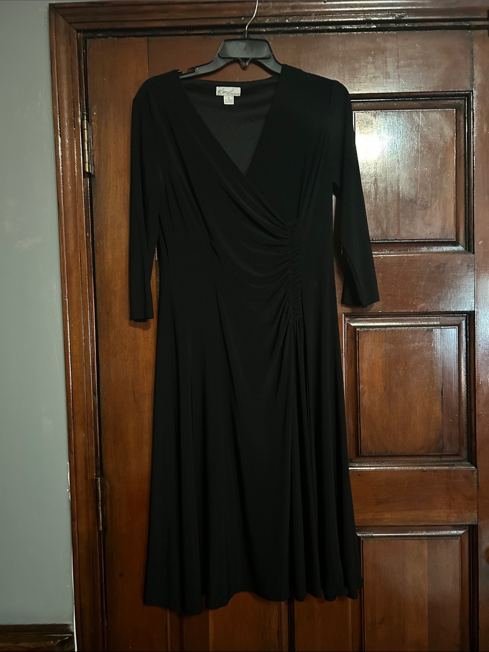 Kim Rogers Black Wrap-Style Midi Dress